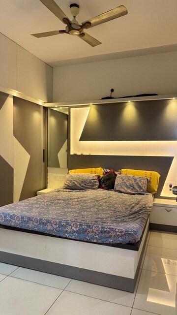 Bedroom in 2 BHK Apartment at Mentsu Crescent, Thanisandra Main Road – for Rent