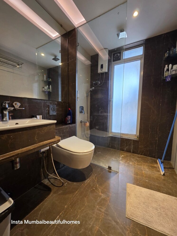 Team Area, andheri west 2 Bedroom 800 Sq.Ft. Apartment In Andheri West Mumbai 9108873