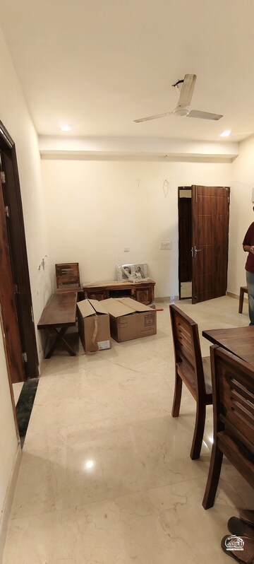 Bedroom in 2 BHK Builder Floor at Sector 30 – for Rent