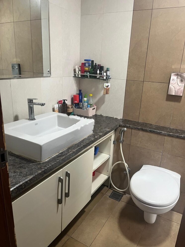 Attached Bathroom, lnt-raintree-boulevard 4 Bedroom 1500 Sq.Ft. Apartment In Hebbal Bangalore 9108872
