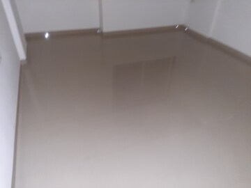 Room in 2 BHK Apartment at Akshay Floria, Anand Nagar – for Rent