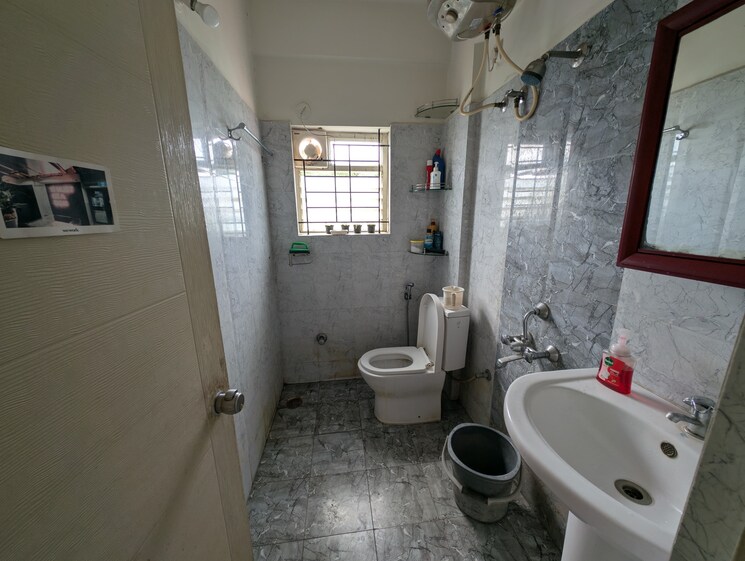 Bathroom, halasuru 1 Bedroom 750 Sq.Ft. Penthouse In Halasuru Bangalore 9108908