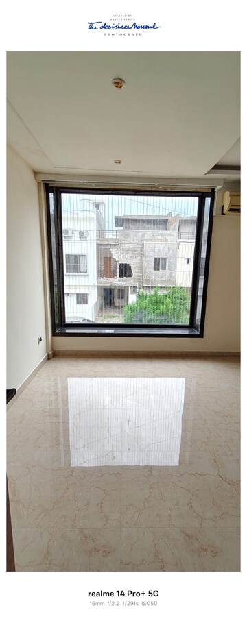 Room in 4 BHK Villa at Manikonda – for Sale