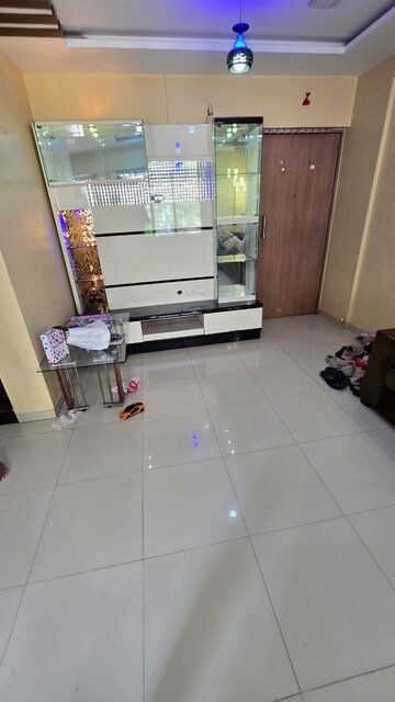 Room in 2 BHK Apartment at Nancy Lake Homes, Bibwewadi – for Rent