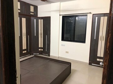 Bedroom in 2 BHK Apartment at Parshwa Vihar, Vadgaon Budruk – for Rent