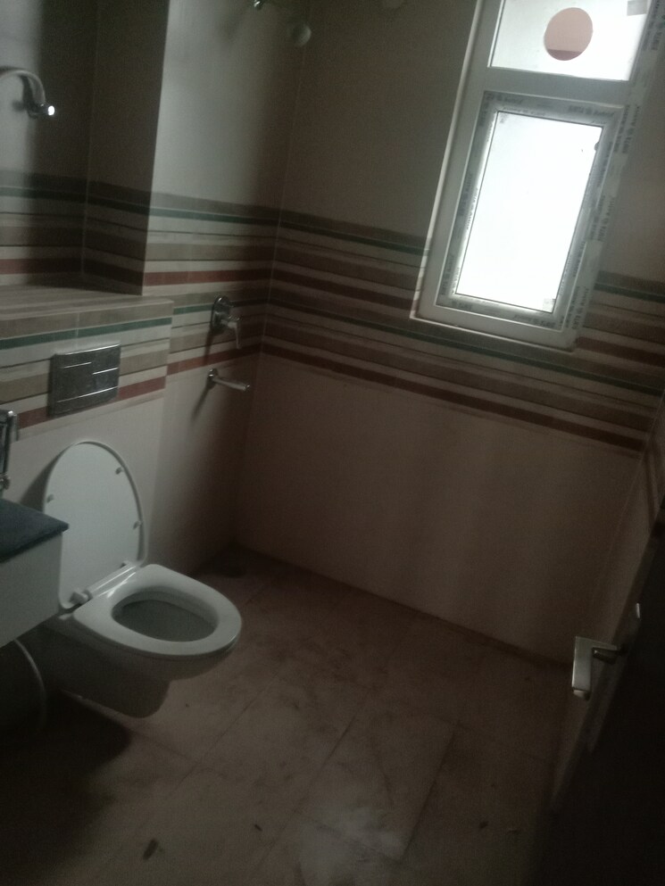 Bathroom, ambika-florence-park 3 Bedroom 2095 Sq.Ft. Builder Floor In North Mullanpur Chandigarh 9108937