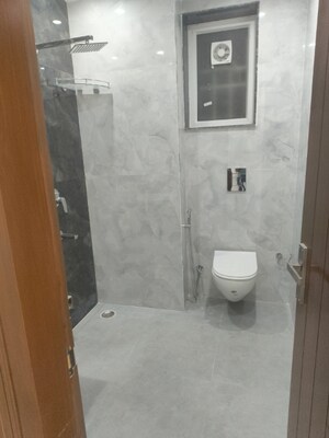 Bathroom in 4 BHK Apartment at Vasant Kunj – for Sale