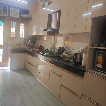 Kitchen in 4 BHK Independent House at Sector 71 – for Sale