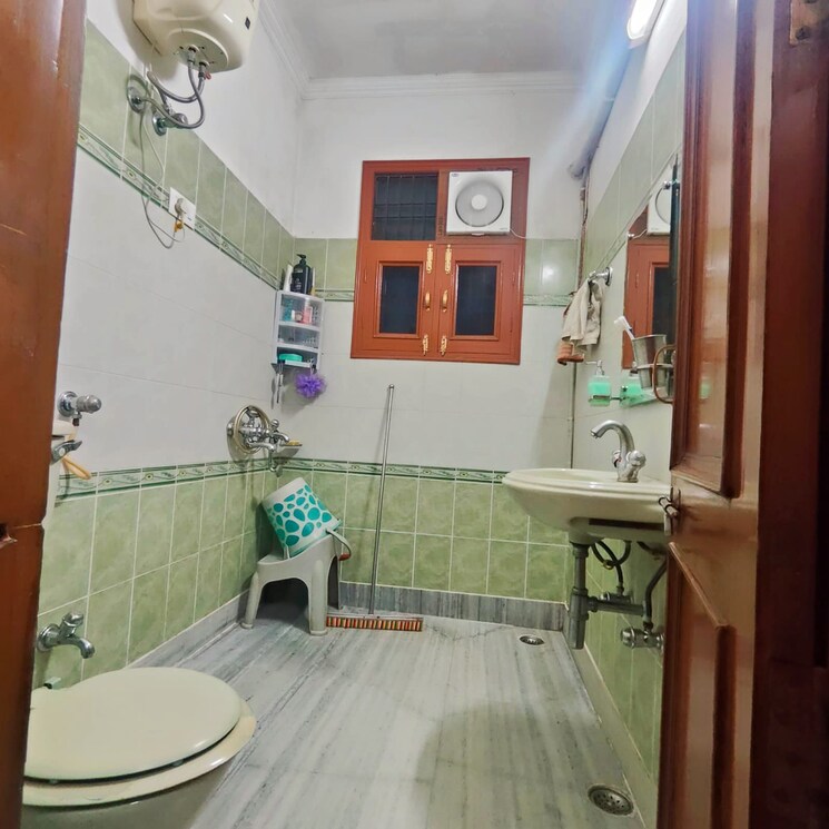 Bathroom, sector 71 4 Bedroom 1728 Sq.Ft. Independent House In Sector 71 Mohali 9108966