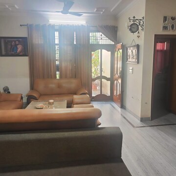 Living Room in 4 BHK Independent House at Sector 71 – for Sale