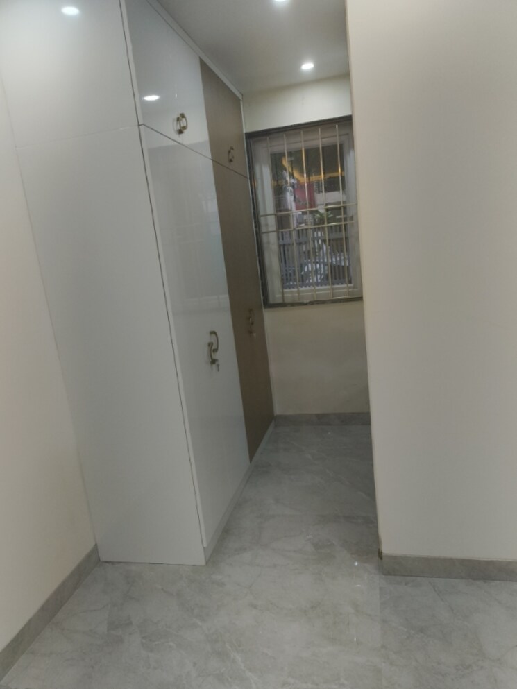 Other, vasant kunj 4 Bedroom 2500 Sq.Ft. Apartment In Vasant Kunj Delhi 9109069