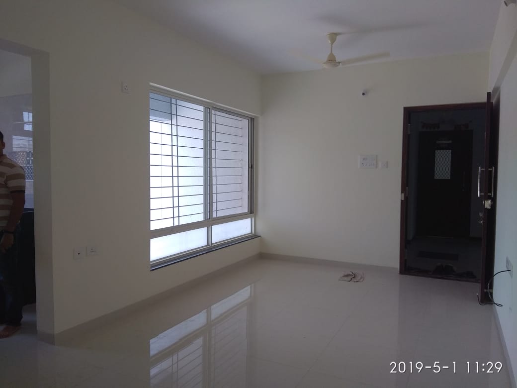 1 BHK + Servant Room 690 Sq.Ft. Apartment in Thakar Patliputra Heights