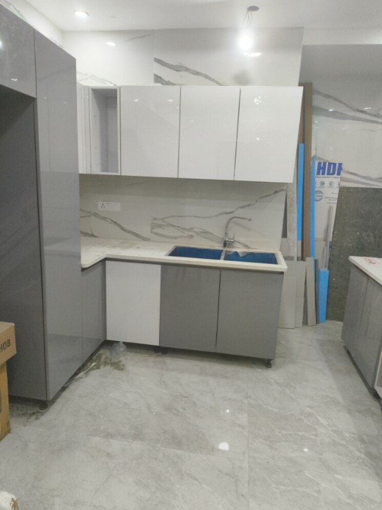 Kitchen, vasant kunj 4 Bedroom 2500 Sq.Ft. Apartment In Vasant Kunj Delhi 9109069