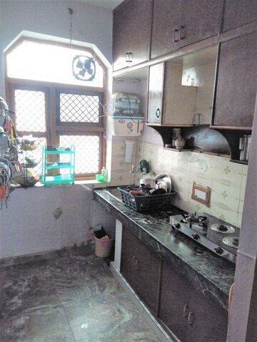 Kitchen in 1 BHK Builder Floor at Sector 39 – for Rent
