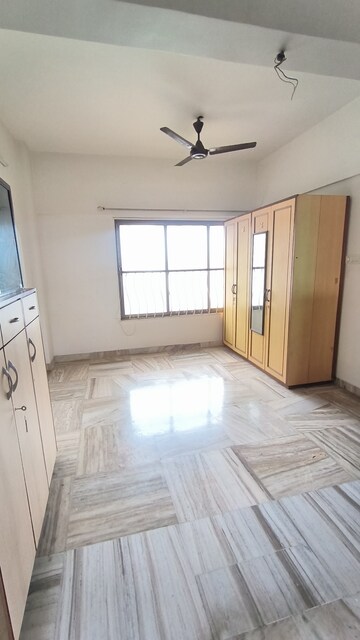 Room in 2 BHK Apartment at Krishnamai Apartments, Worli – for Rent