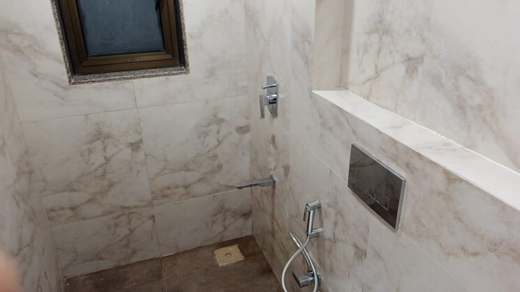 Bathroom, kanakia-silicon-valley 2 Bedroom 669 Sq.Ft. Apartment In Powai Mumbai 9108983