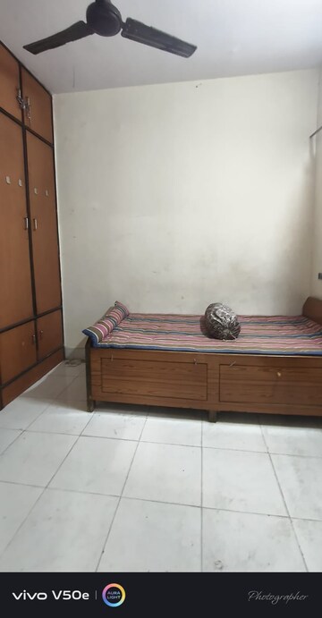 Bedroom in 1 BHK Apartment at Sanpada – for Rent