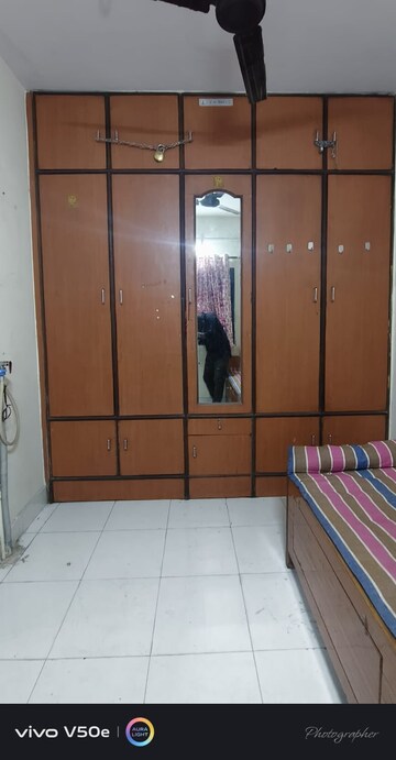 Bathroom in 1 BHK Apartment at Sanpada – for Rent