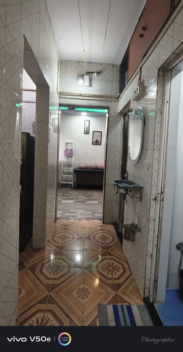 Bathroom in 1 BHK Apartment at Sanpada – for Rent