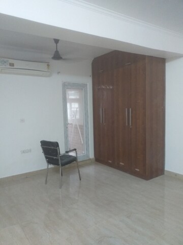 Room in  Office Space at East Patel Nagar – for Rent
