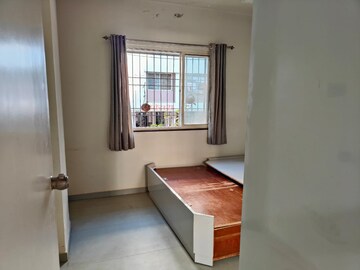 Room in 2 BHK Apartment at Prathamesh Nagari, Anand Nagar – for Rent