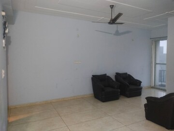 Room in 2 BHK Apartment at Amethi – for Rent