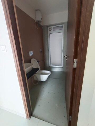 Bathroom in 3 BHK Apartment at BM Satyam Solaris, Deonar – for Rent