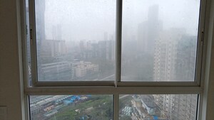 Master Bedroom in 2 BHK Apartment at Shivalaya CHS Worli, Worli – for Rent