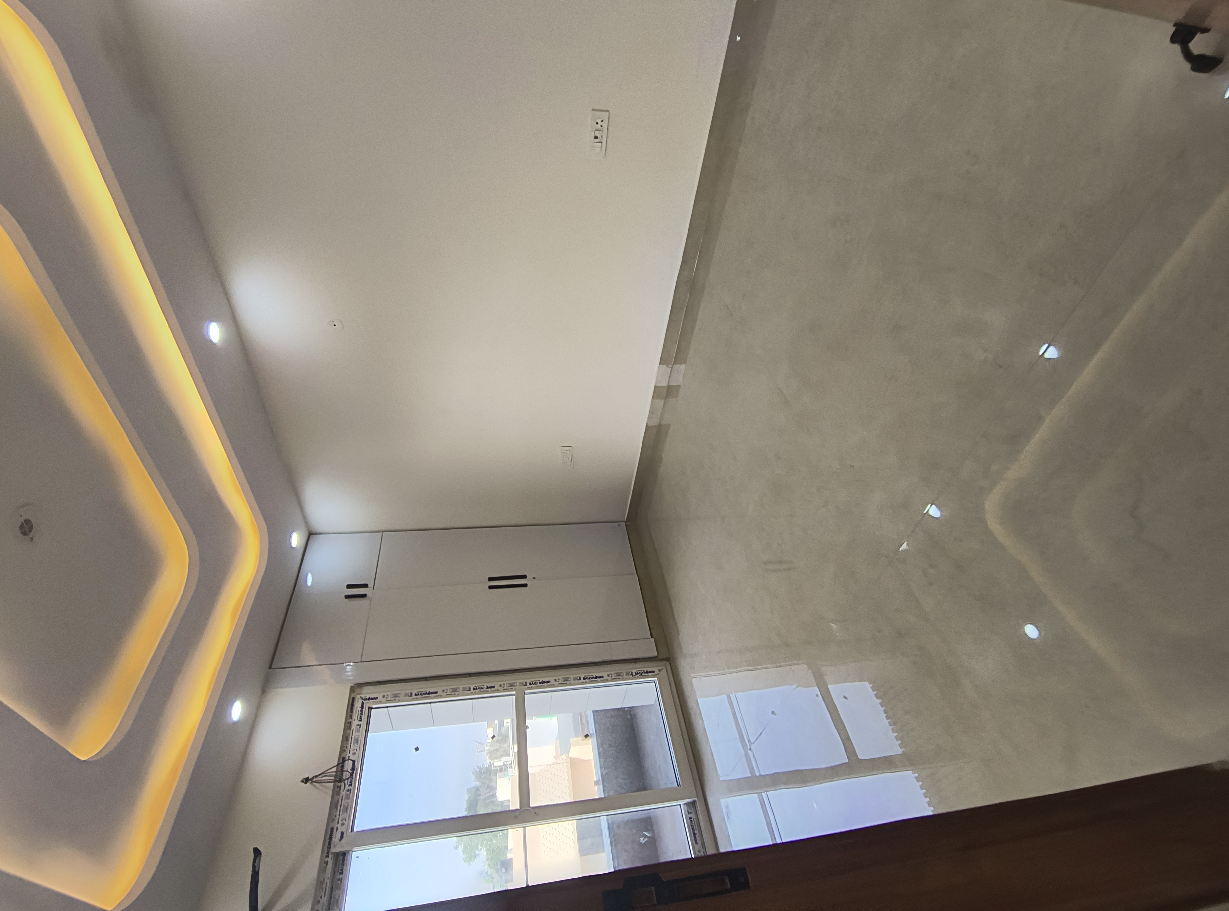 3 BHK + Pooja Room,Servant Room,Study Room,Extra Room Builder Floor For Sale in Green Fields Colony