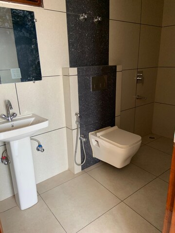 Bathroom in 4 BHK Builder Floor at Sector 23 Dwarka – for Rent