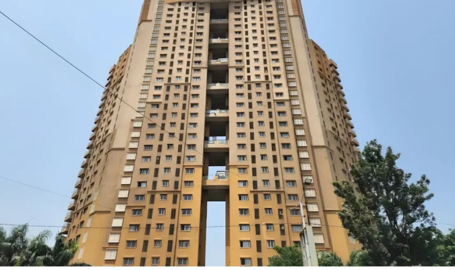 3 BHK Apartment For Sale in Salarpuria Gold Summit