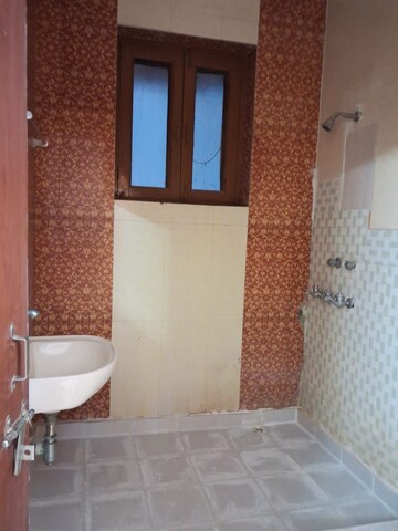 Bathroom in 2 BHK Builder Floor at Sector 45 – for Rent