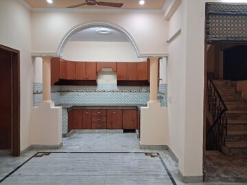 Bedroom in 2 BHK Builder Floor at Sector 45 – for Rent