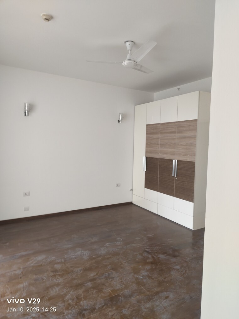 Room, orchid-gardens 5 Bedroom 3795 Sq.Ft. Apartment In Sector 54 Gurgaon 9109205