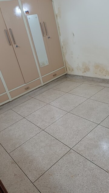 Balcony in 2 BHK Builder Floor at Lajpat Nagar I – for Rent