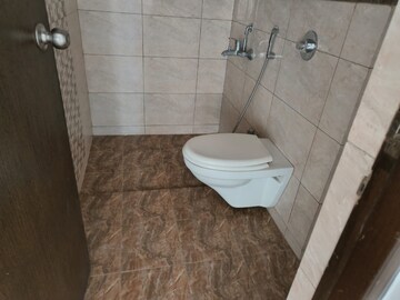 Attached Bathroom in 2 BHK Apartment at Amanora Victory Towers, Hadapsar – for Rent