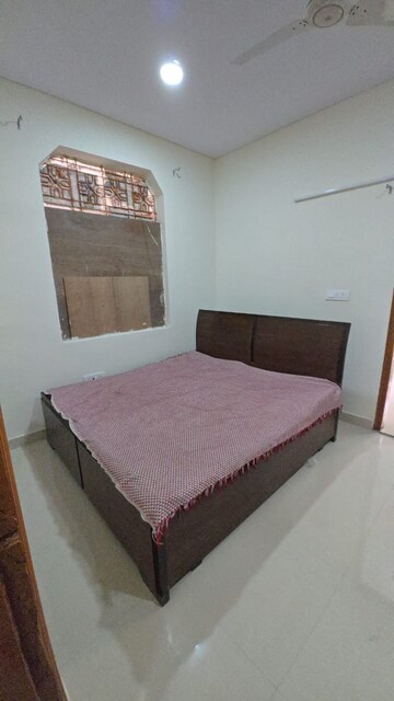 Bedroom in 2 BHK Builder Floor at South Delhi – for Rent