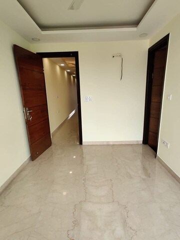 Room in 2 BHK Builder Floor at Freedom Fighters Enclave – for Rent