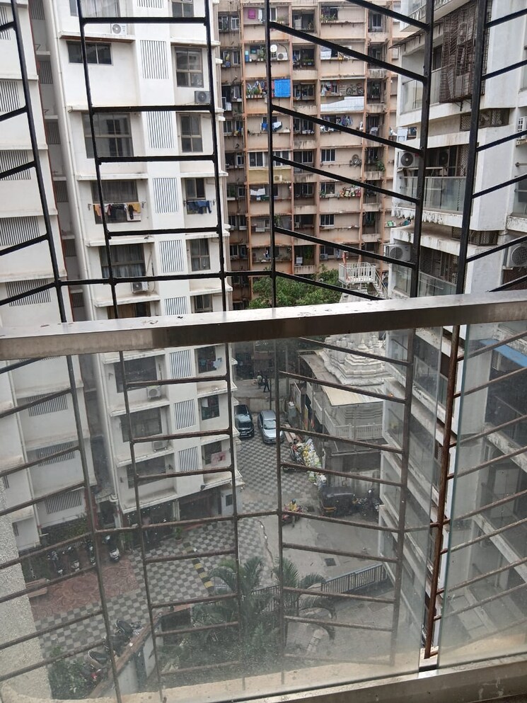 Balcony, vile parle east 1 RK 172 Sq.Ft. Apartment In Vile Parle East Mumbai 9109292