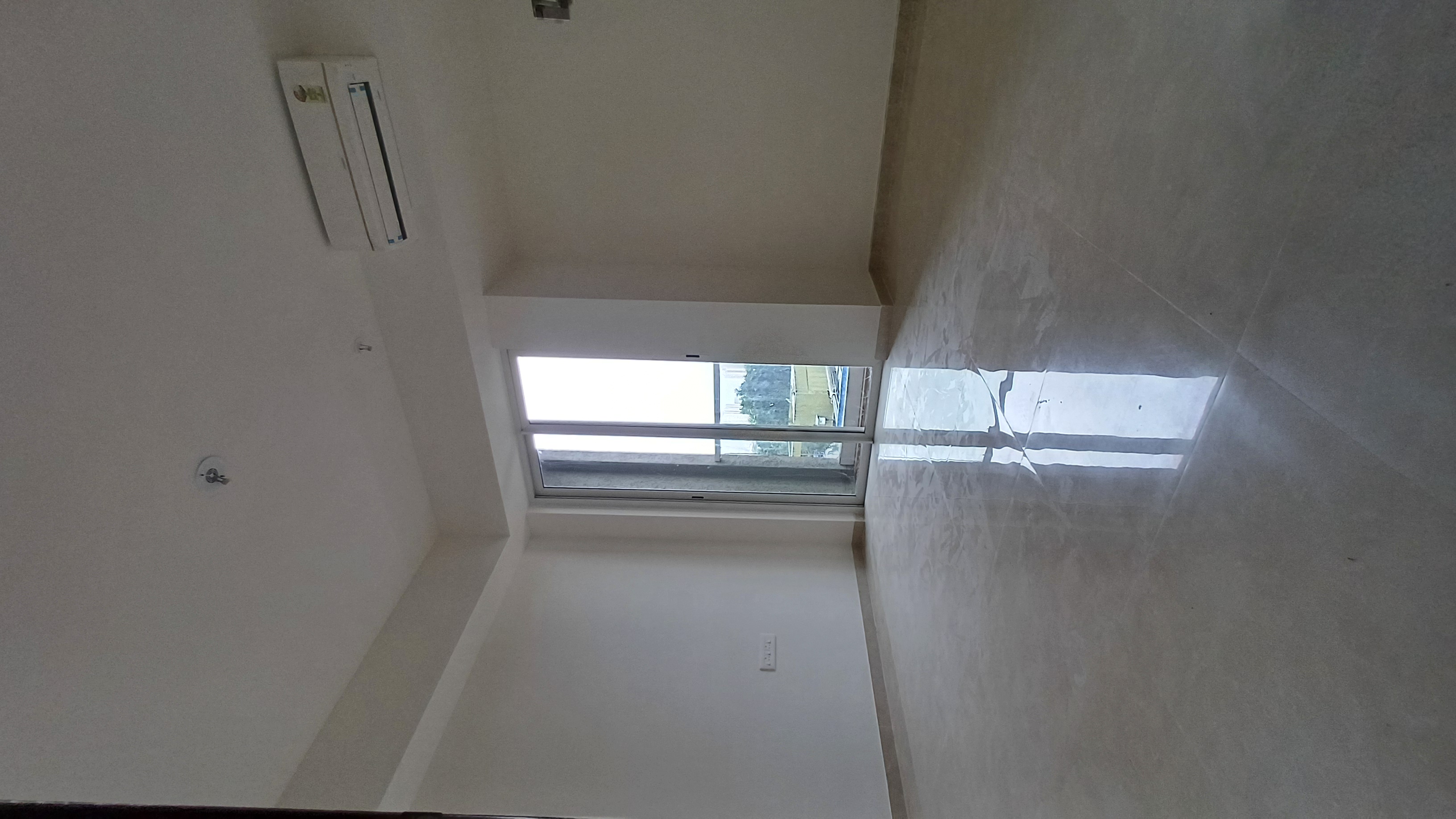 2 BHK + Extra Room 968 Sq.Ft. Apartment in Indiabulls One Indiabulls