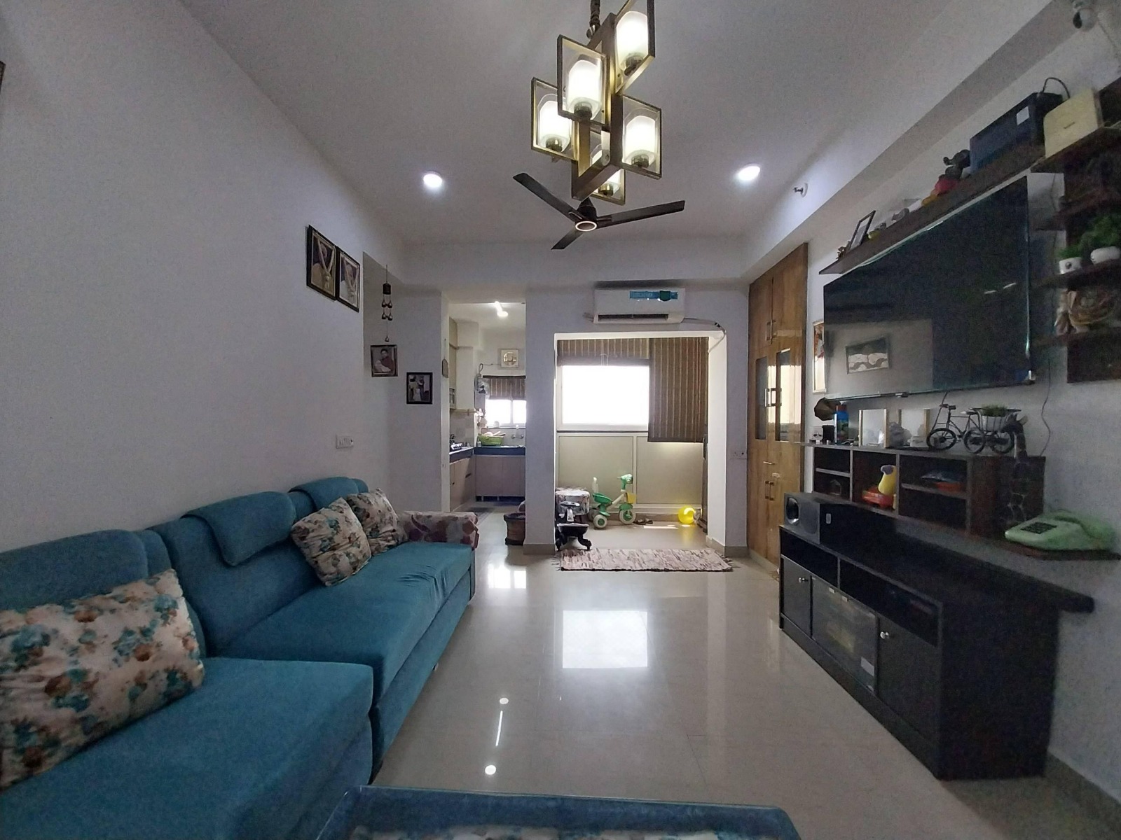 2 BHK Apartment For Sale in Gaur Atulyam