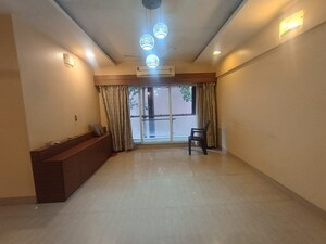Room in 2 BHK Apartment at Kanakia Spaces Challenger, Kandivali East – for Sale