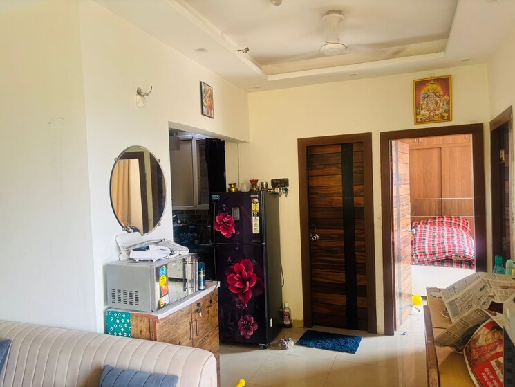 Living Room, mahagun-mywoods 2 Bedroom 960 Sq.Ft. Apartment In Sector 16c Greater Noida Greater Noida 9109359