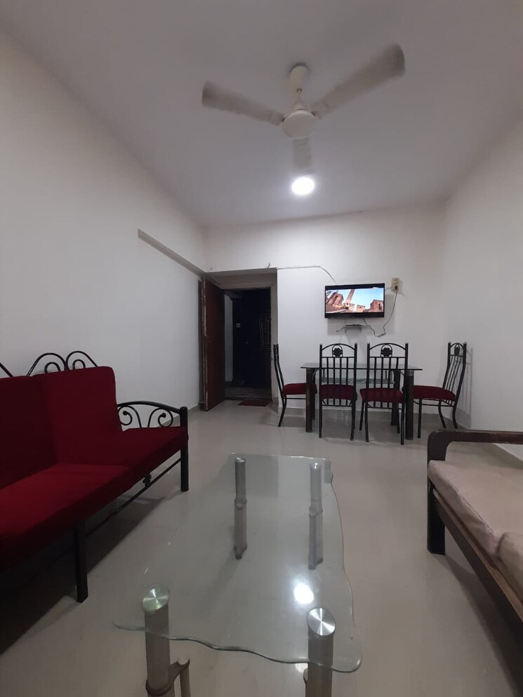 Living Room, royal-palms-diamond-isle-phase-i 2 Bedroom 764 Sq.Ft. Apartment In Goregaon East Mumbai 9109398