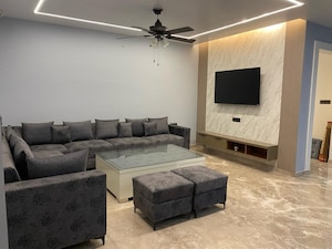 Team Area in 4 BHK Independent House at Alpha Ii Greater Noida – for Sale