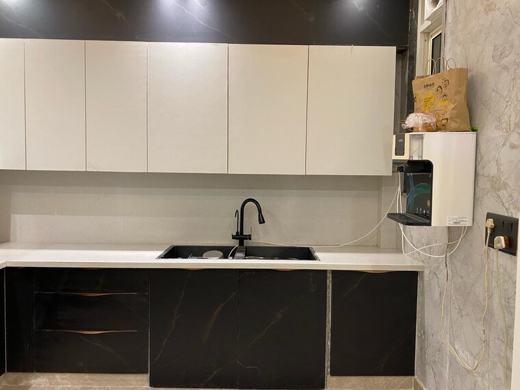 Kitchen, alpha ii greater noida 4 Bedroom 200 Sq.Mt. Independent House In Alpha Ii Greater Noida Greater Noida 9109421