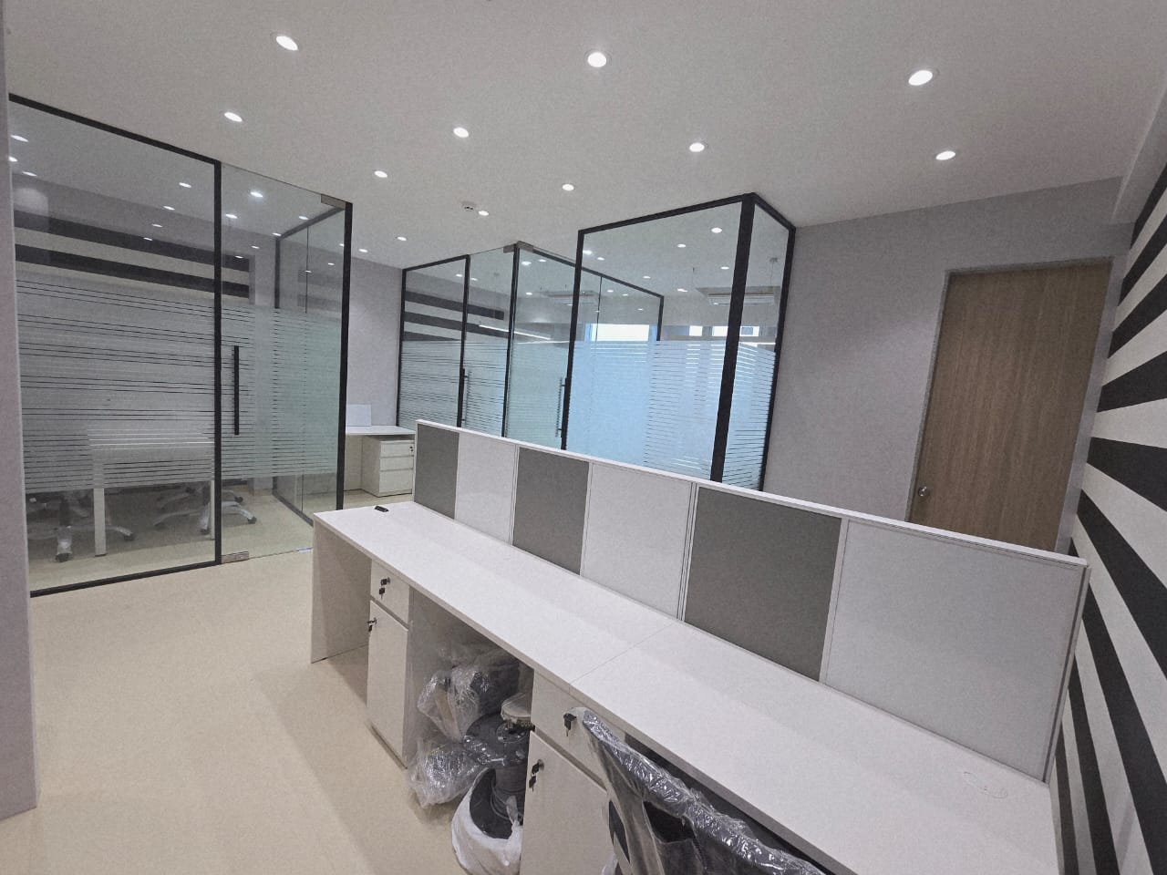 Rental Commercial Office Space 400 Sq.Ft. in Skyblu 72 Corp, Sakinaka ...