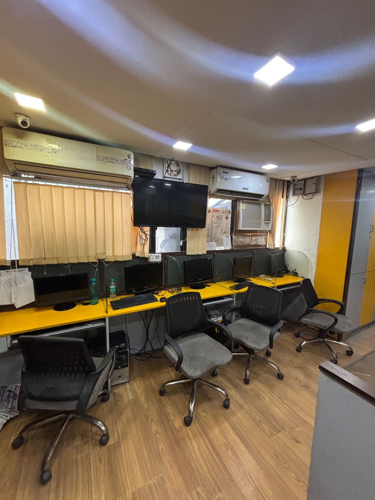 Office Space For Rent in Connaught Place