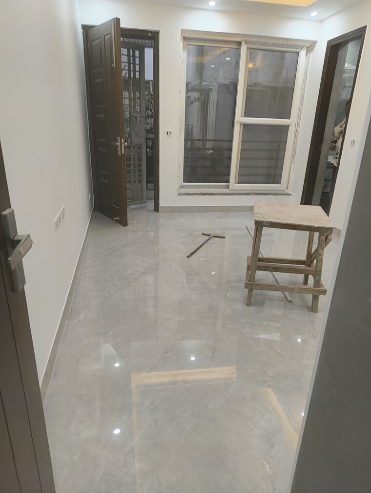 Bedroom, vasant kunj 4 Bedroom 2500 Sq.Ft. Apartment In Vasant Kunj Delhi 9109501