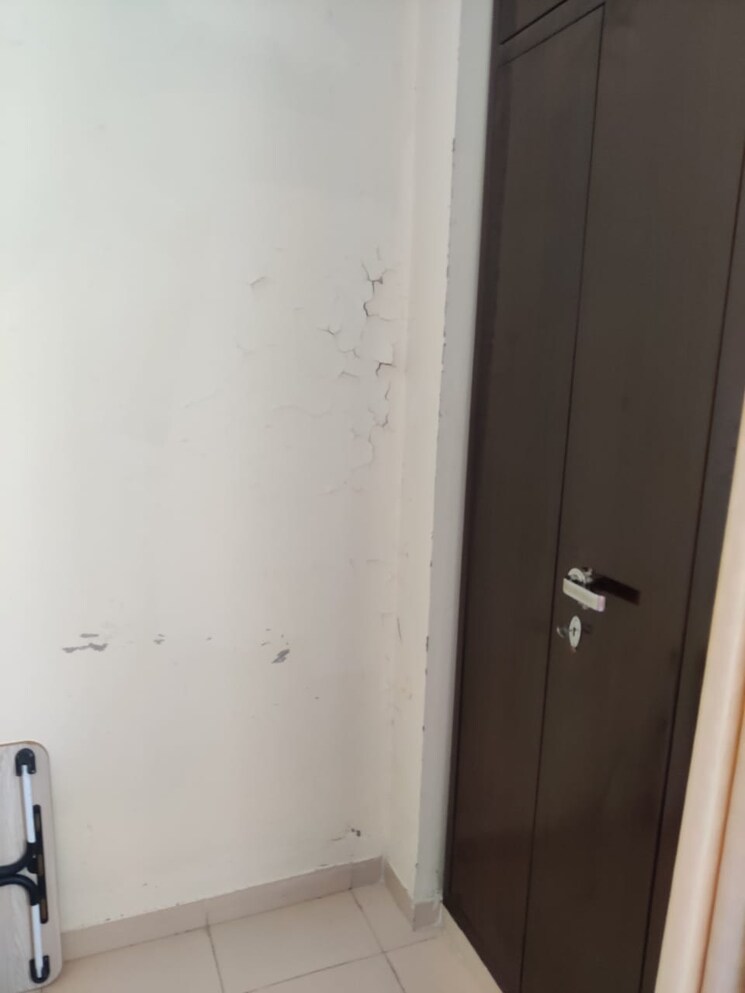 Room, auric-city-homes 1 Bedroom 357 Sq.Ft. Apartment In Sector 82 Faridabad 9109431